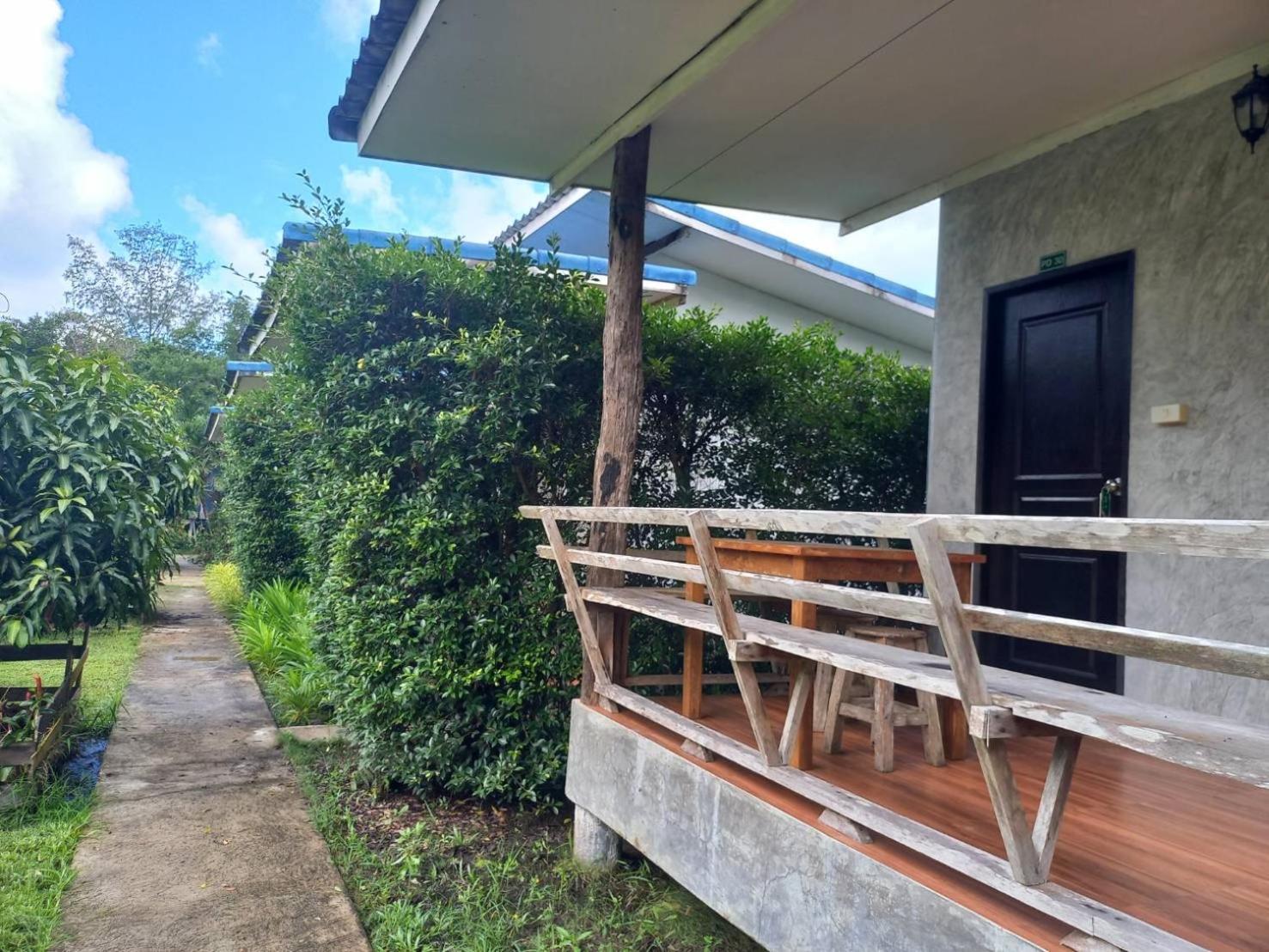 Pd Guesthouse Ko Kut المظهر الخارجي الصورة